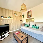 Rosario' Port D'hyeres - Air-conditioned And Wifi Daire *