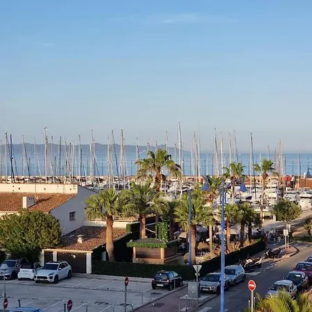 Rosario' Port D'hyeres - Air-conditioned And Wifi Apartment
