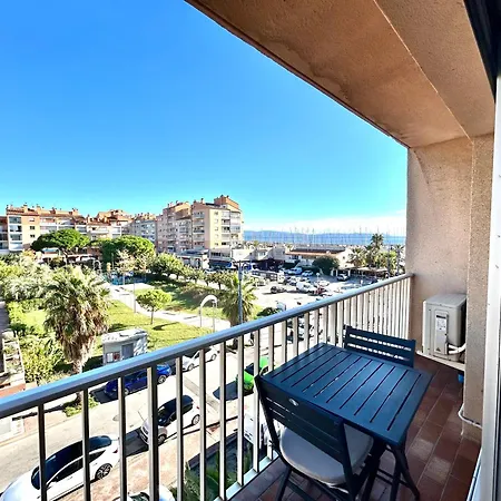 Rosario' Port D'hyeres - Air-conditioned And Wifi Apartment Hyeres