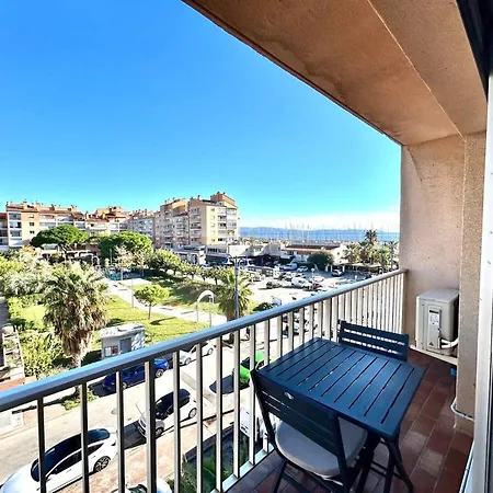 Rosario' Port D'hyeres - Air-conditioned And Wifi Hyères