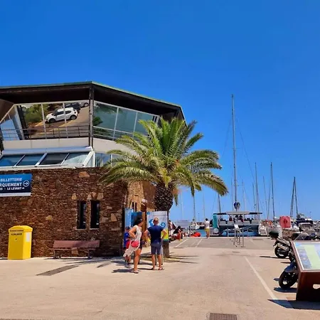 Rosario' Port D'hyeres - Air-conditioned And Wifi Apartmán *