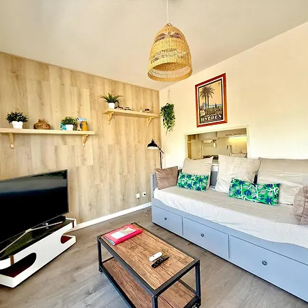 Rosario' Port D'hyeres - Air-conditioned And Wifi Apartmán *