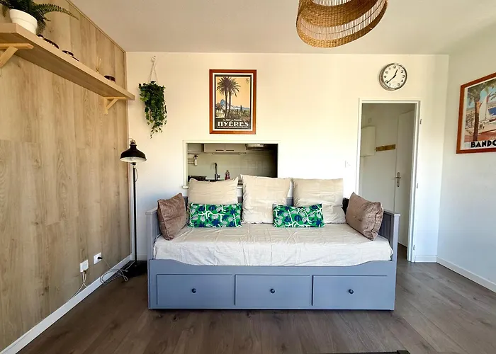 Rosario' Port D'hyeres - Air-conditioned And Wifi Apartmán *