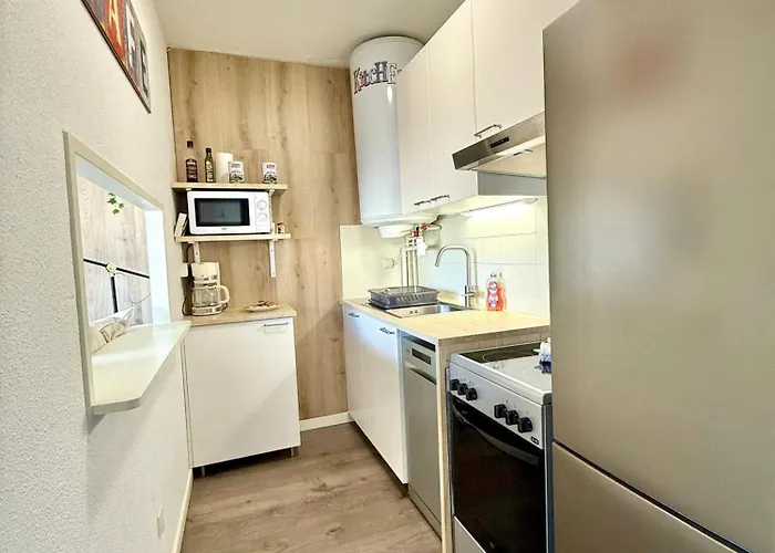 Rosario' Port D'hyeres - Air-conditioned And Wifi * Hyères