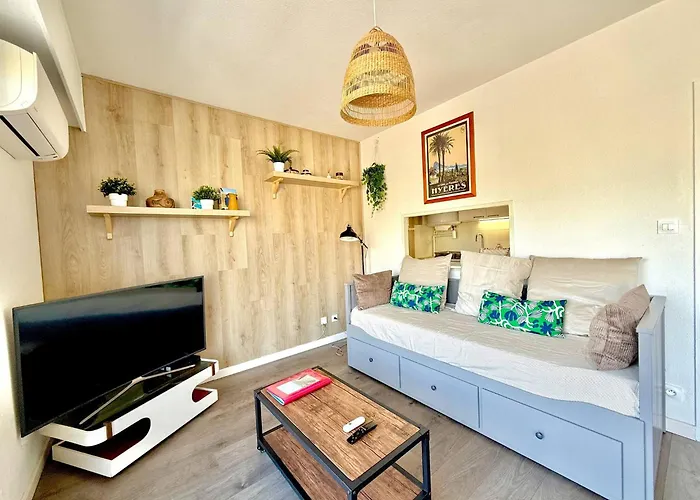 Rosario' Port D'hyeres - Air-conditioned And Wifi Apartmán *